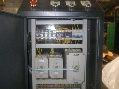 8米數控銑主控部分電控柜