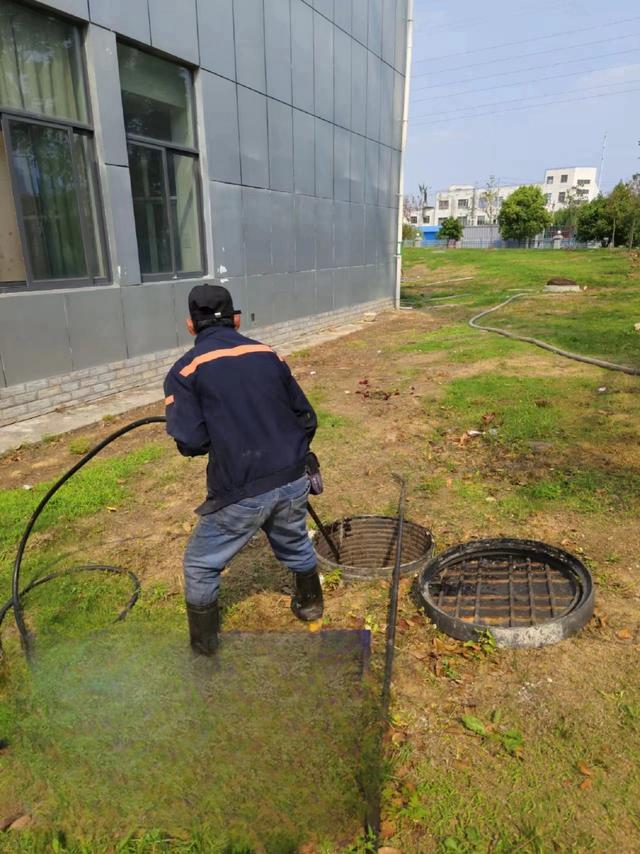 張家港塘橋鎮排水排污管道疏通清洗，讓您省心無憂，方便快捷