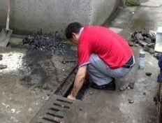 威海大世界專業管道服務 下水疏通、閥門維修與管道維護